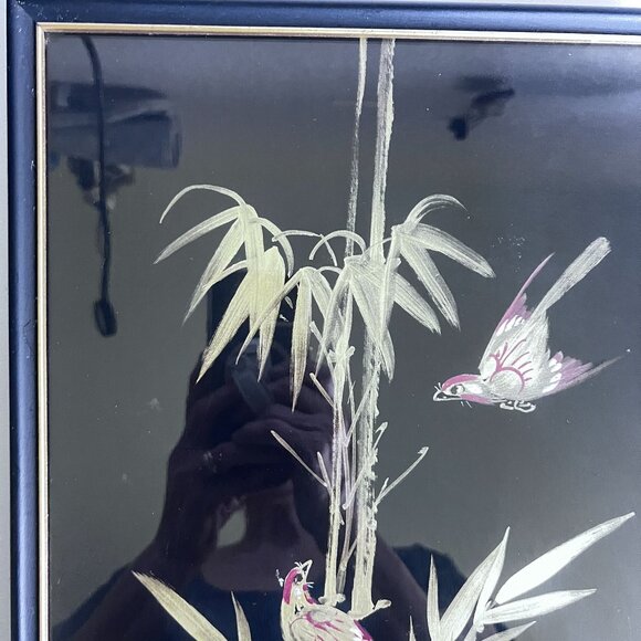 Vtg Asian Chinoiserie Bamboo & Birds Brush Painting on Silk In Black Gold Frame - Picture 8 of 15